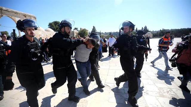 Tension at Al-Aqsa compound as Muslim, Jewish festivals overlap