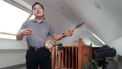 Qoj Xim Xaus tau zoo mloog thiab kho siab tshaj plawg