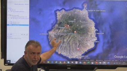 Logran contener el incendio que afecta a la cumbre de Gran Canaria