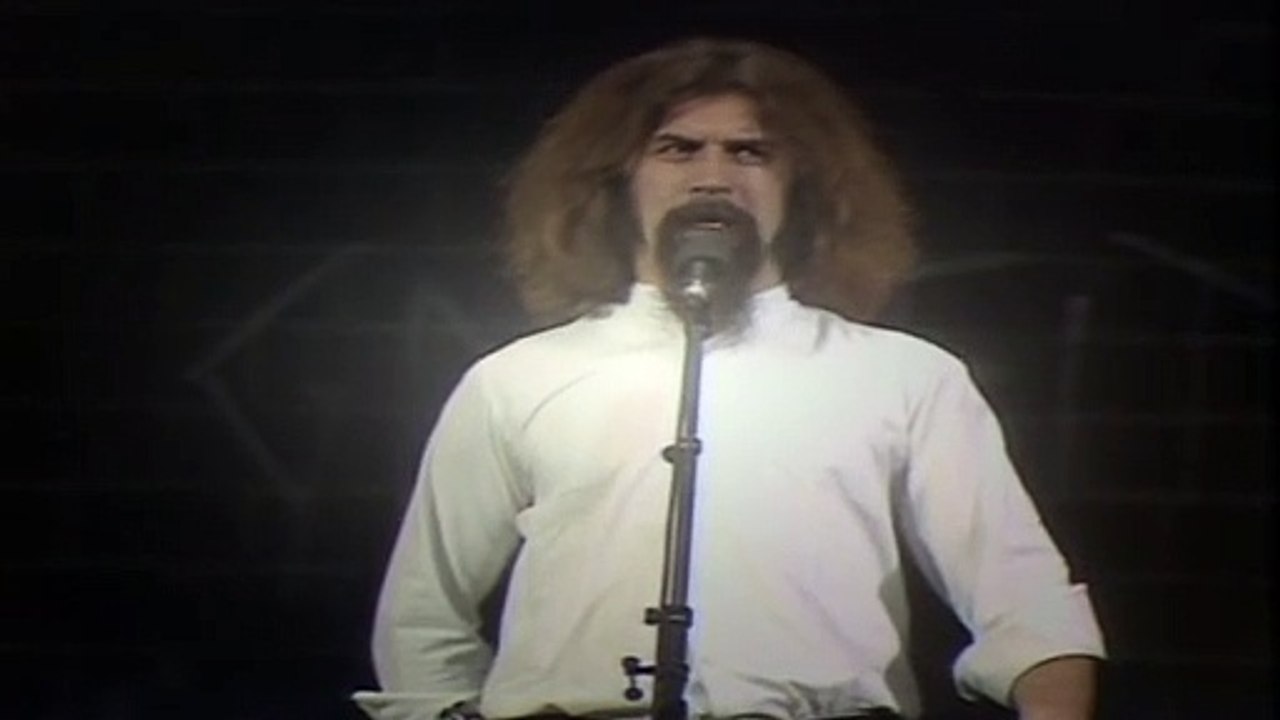 Billy Bites Yer Bum P0