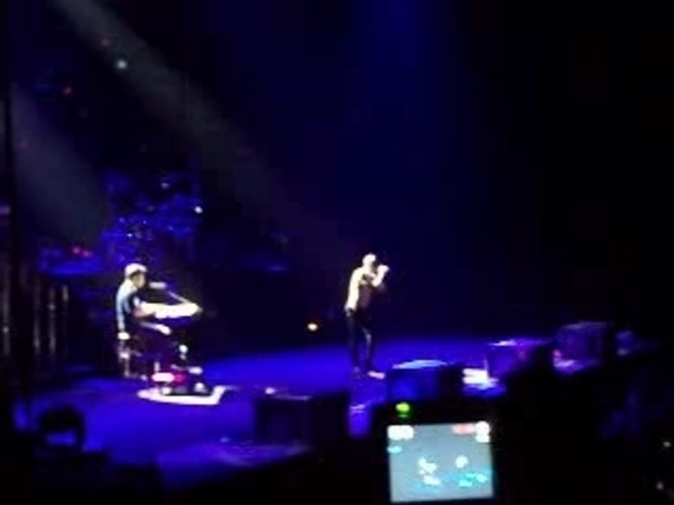 Linkin Park Bercy 2008 My December