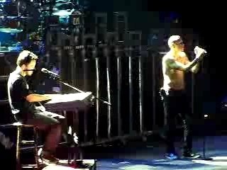 Linkin Park Bercy 2008 In Between