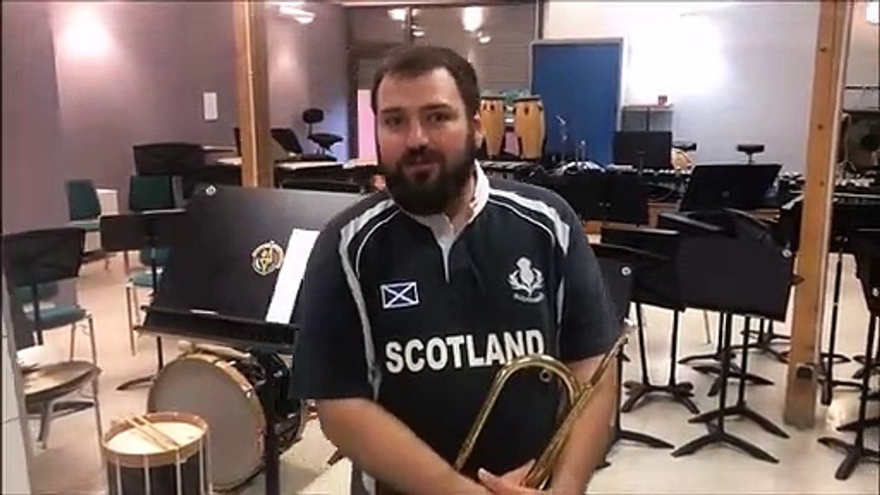 Sarreguemines : apprendre les bases du clairon en fanfare