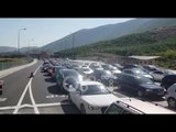 RTV Ora - Fluks i madh në Morinë, qytetarët nga Kosova dynden drejt bregdetit