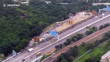 Hundreds of protesters leave Hong Kong airport after shutdown