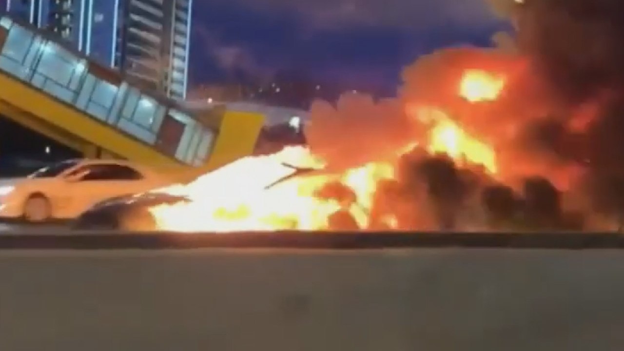 Otobanda Tesla patlaması!