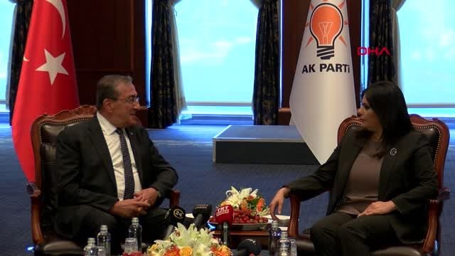 Siyasi partilerde bayramlaşma - DSP heyeti AK Parti'yi ziyaret etti