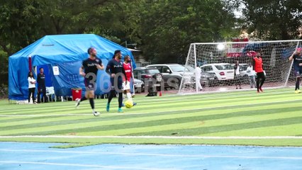 Ranbir, Abhishek, ahan and Other Stars Play Sunday Football Match