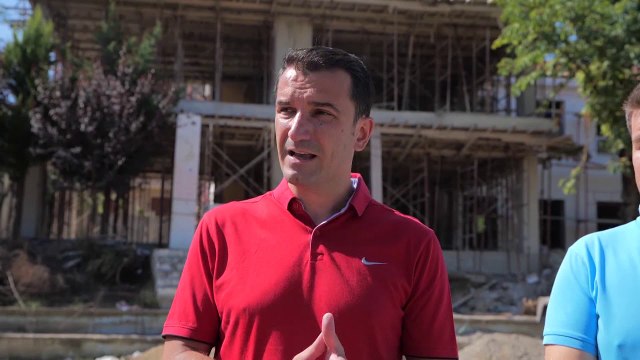 RTV Ora - Pas rrugëve, Bashkia e Tiranës rikonstrukton edhe shkollën 9 vjeçare në Ndroq