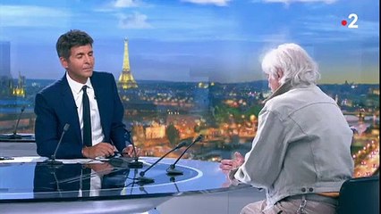 Hugues Aufray raconte le jour où il a remporté un concours de chanson grâce au titre « Le poinçonneur des Lilas » de Serge Gainsbourg