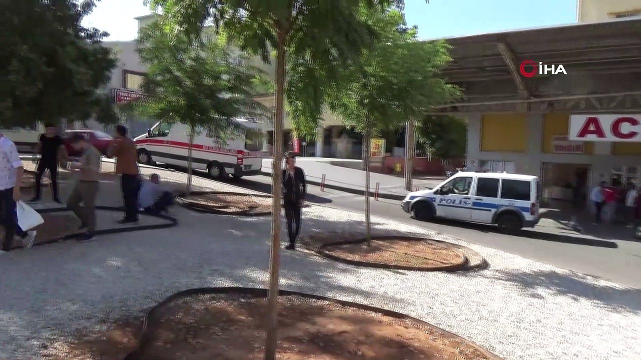 Babasına yardım ederken elini kıyma makinesine kaptırdı