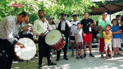Göksu Çayı'nda 80 kişi şambrelle yarıştı