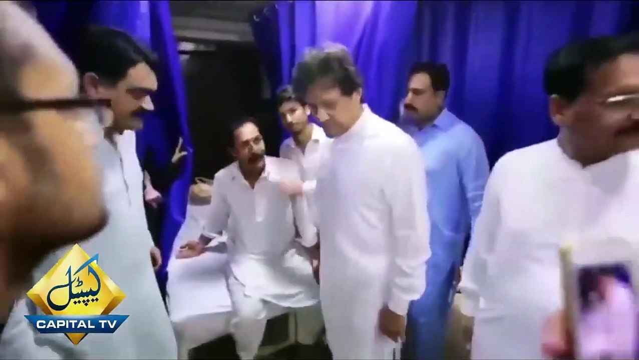 PM Imran Khan spends the first half of his Eid day with those in PIMS hospital and sick