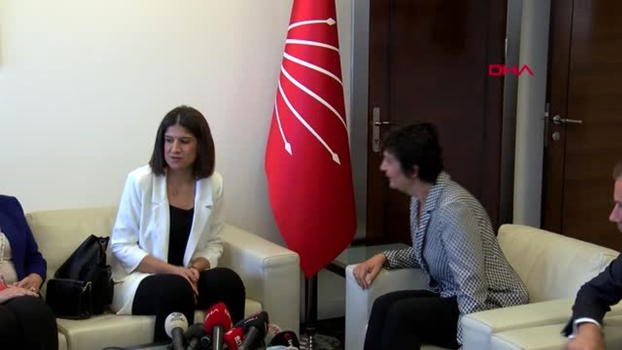 Siyasi partilerde bayramlaşma - Vatan Partisi heyeti CHP'yi ziyaret etti