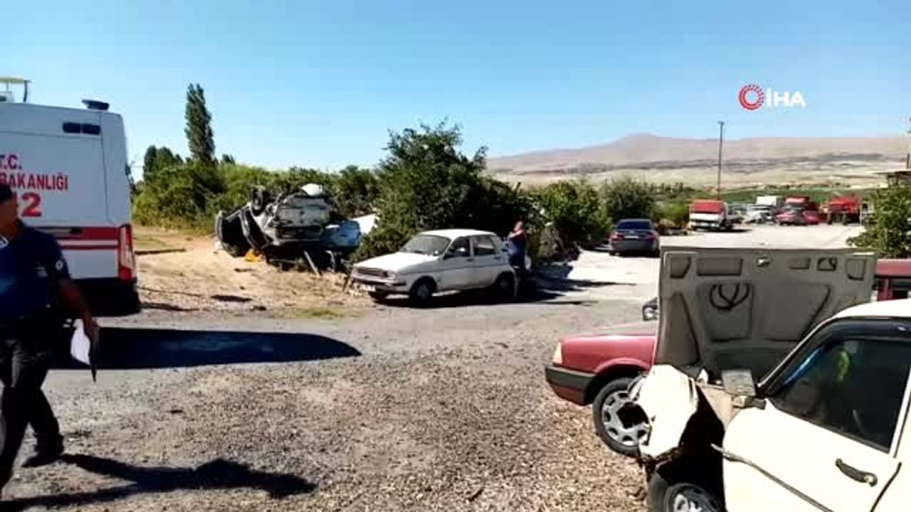 Nevşehir'de pikap otomobile çarptı: 4'ü çocuk 8 yaralı