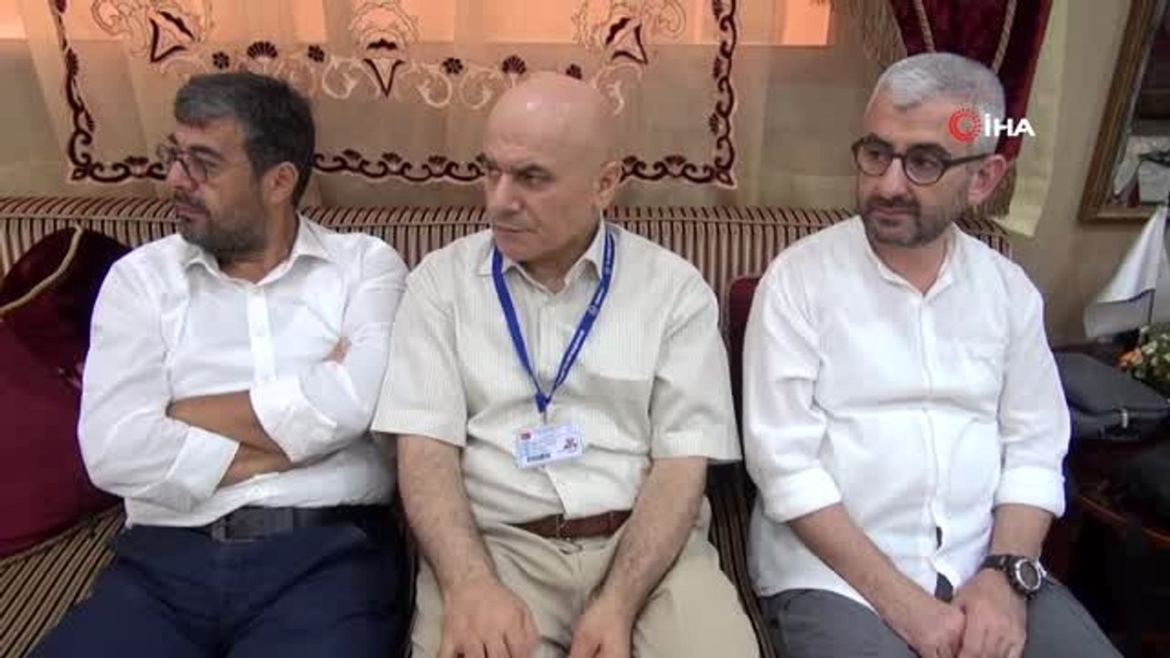 - Diyanet İşleri Başkanı Erbaş'tan Kurban Bayramı mesajları- "20 milyon Müslümanın sofrasına...