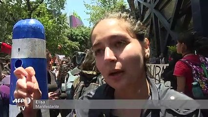 Marcha exige castigo a policías de México que violaron a dos menores