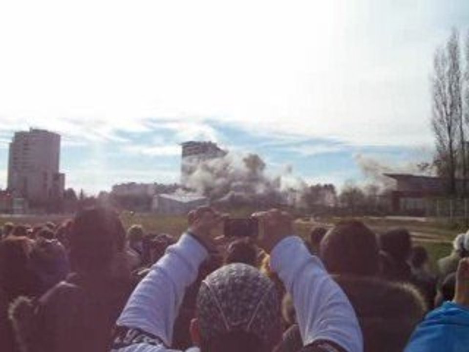 Destruction De Capendeguy La Deveze Beziers 34