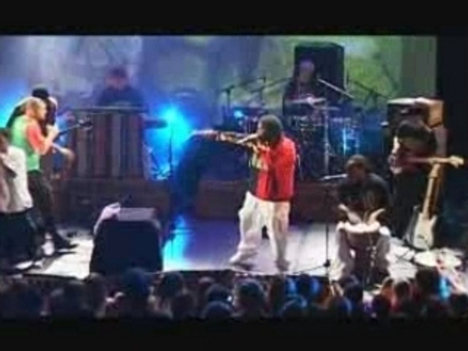 awadi & phat4 @ bataclan ft. smockey