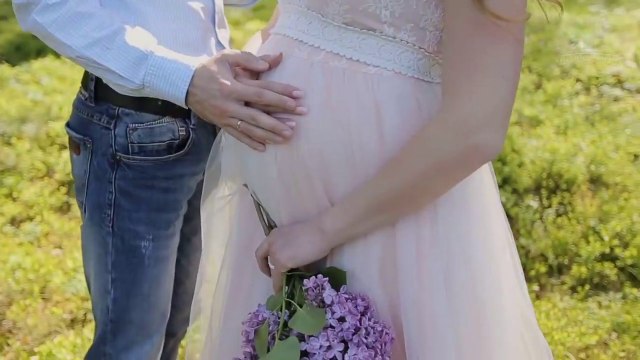 Foods To Eat And Avoid During Pregnancy