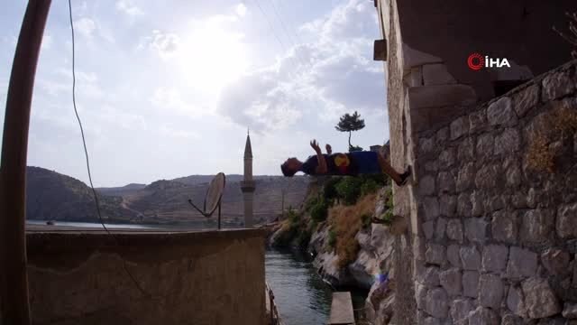 Dünyaca ünlü sporcu Titarenko'dan Halfeti'de akrobasi şovu