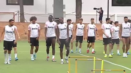 Rodrigo, ausente en el entrenamiento del Valencia