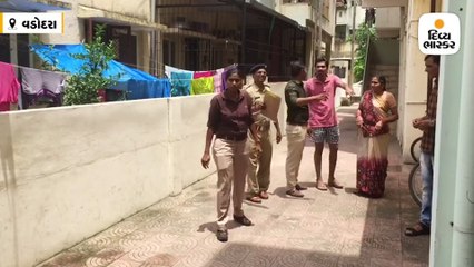 વડોદરામાં મહિલાની સોનાની ચેઇન તોડીને બે શખ્સો ફરાર