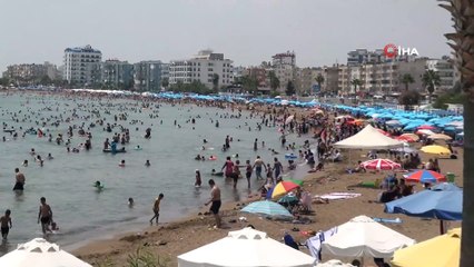 Mersin sahillerinde bayram yoğunluğu