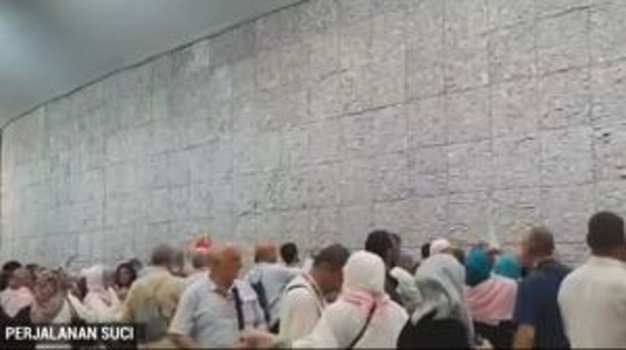 Sebagian Jemaah Haji Pilih Lontar Jumrah pada Malam Hari