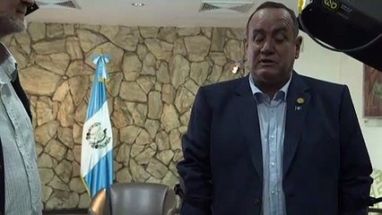 Presidente eleito da Guatemala evitará confronto com Trump