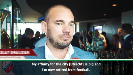 Retiring Sneijder remembers his 'most beautful prize'