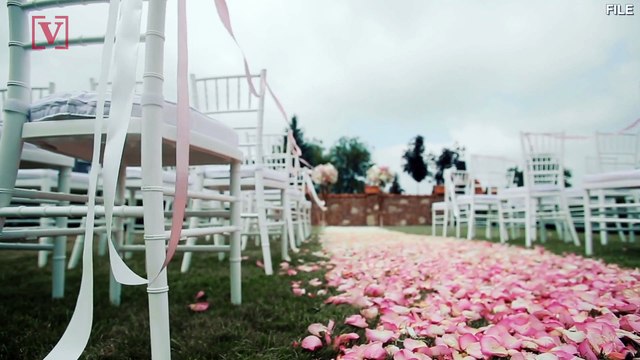 Police Are Looking For ‘Wedding Crasher’ Who Stole Gifts At Several Weddings