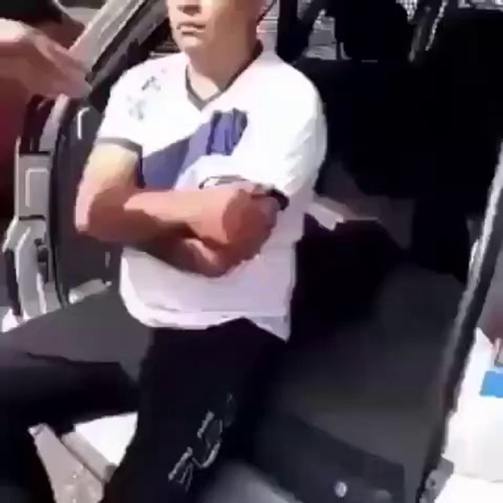 Cidadão simula agressão durante abordagem policial