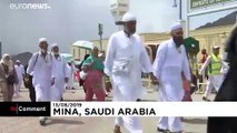 2 milyonun üzerinde Müslüman Hac vazifesini tamamlamak için Mina'da şeytan taşladı