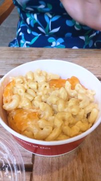 Ivy Tries Chick-fil-A Mac and Cheese 9x16
