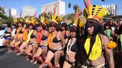 Download Video: Mujeres indígenas denuncian en Brasilia 