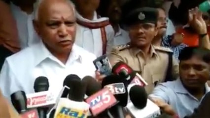 ನೆರೆ ಸಂತ್ರಸ್ತರಿಗೆ ಬಂಪರ್ ಉಡುಗೊರೆಕೊಟ್ಟು ಮಾನವೀಯತೆ ಮೆರೆದ CM..?