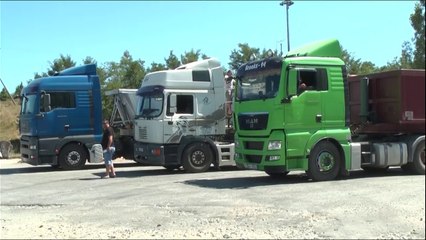 RTV Ora – Katër orë pritje në Qafë Thanë, skaneri shkakton radhë kamionësh