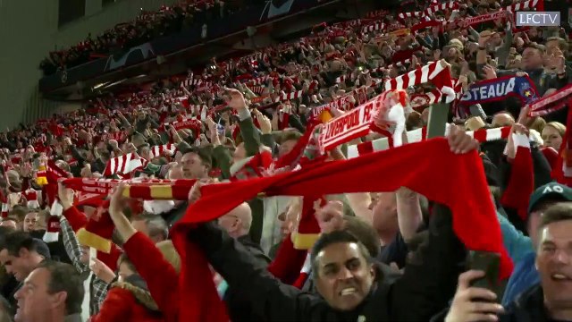 Anfield korosu ve Liverpool: You'll never walk alone (Asla yalnız yürümeyeceksin)