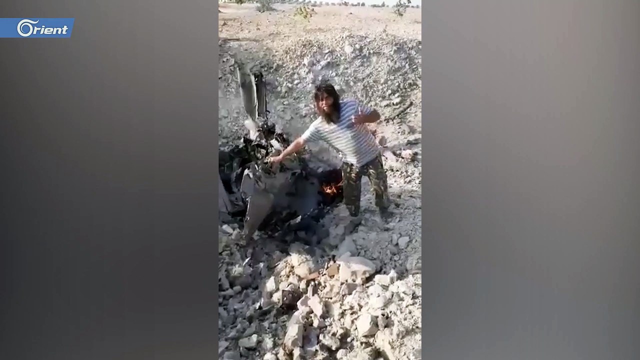 إسقاط طائرة حربية لميليشيا أسد واعتقال قائدها