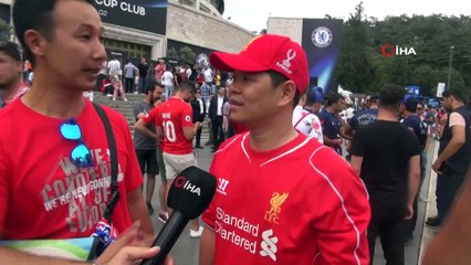 İstanbul kırmızı-mavi!