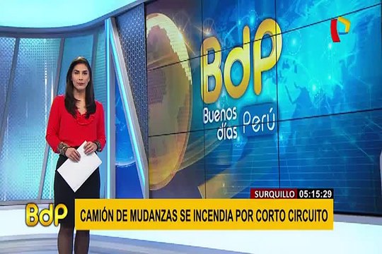 Surquillo: camión de mudanzas se incendia por corto circuito