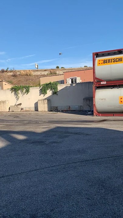 Marseille : l'incendie du chemin du Littoral a parcouru un hectare, les habitation sécurisées