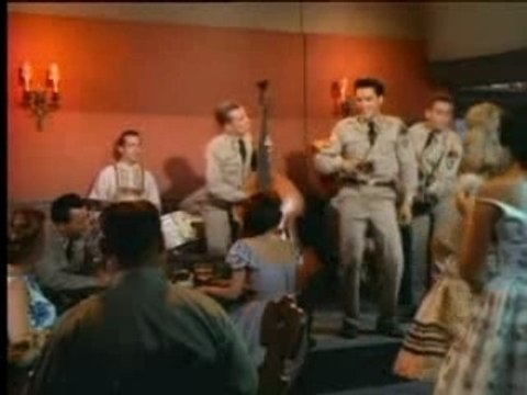 Elvis PRESLEY (PERIODE MILITAIRE) - G.I.Blues CLIP 1960)