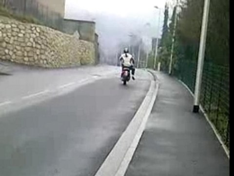 julien dans ses premiers cabre!