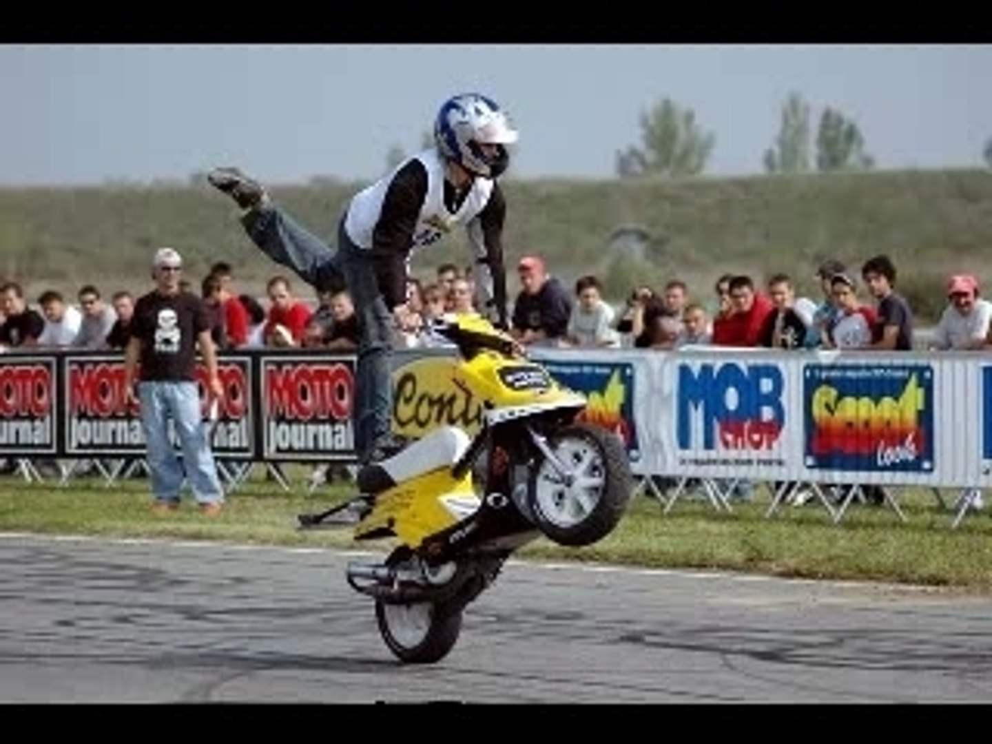 ⁣stunt en tt genre^^