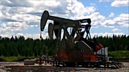 MCH 160 OIL DONKEYS HARD AT WORK.