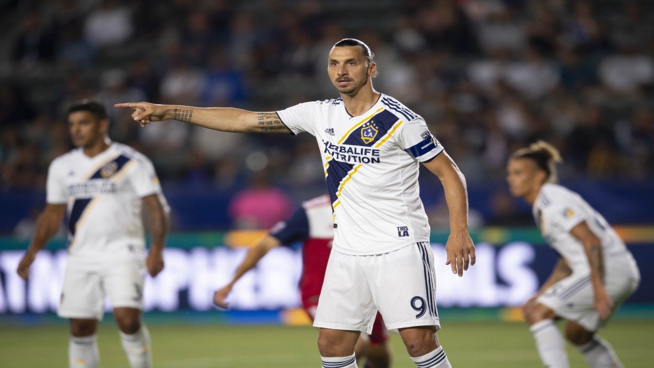 LA Galaxy v FC Dallas
