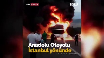 Seyir halindeki yolcu otobüsü yandı