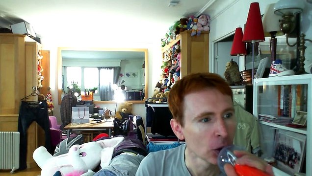 Wiwi égratigne pills de St Vincent